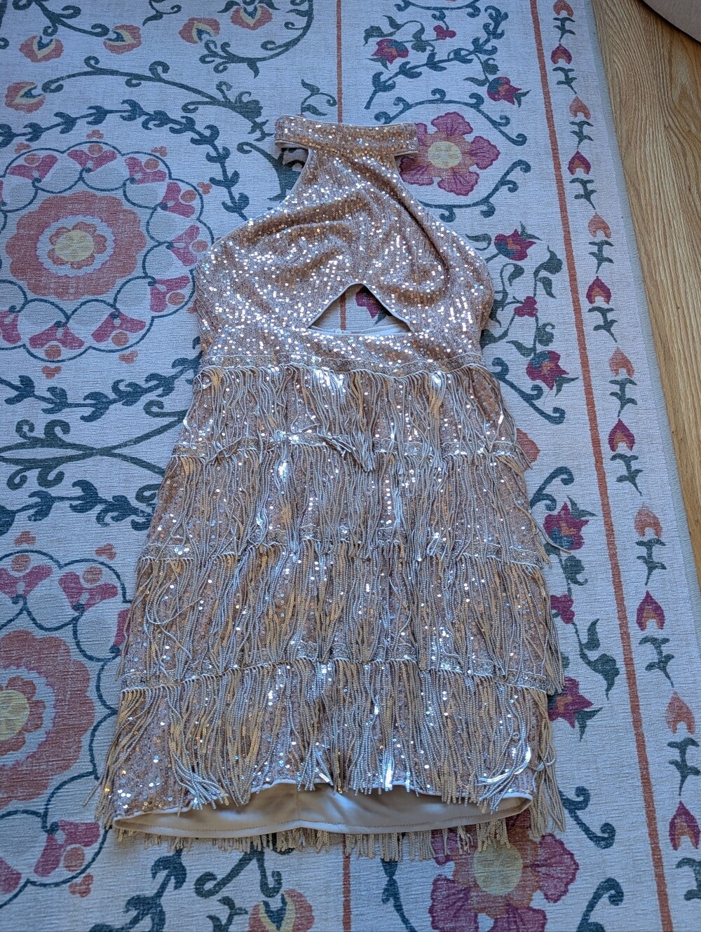 Glamine Champagne Sequin Fringe Halter Mini Dress - Size Large (8/10) - Picture 3 of 4